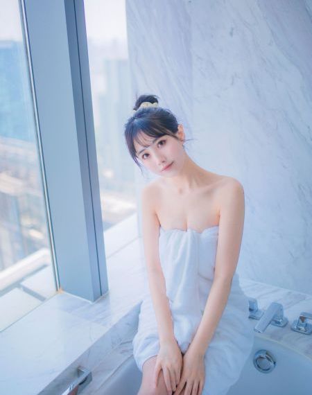 含着精子灌进去了h